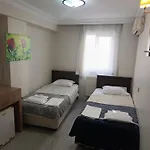 Efendi Hotel 2*