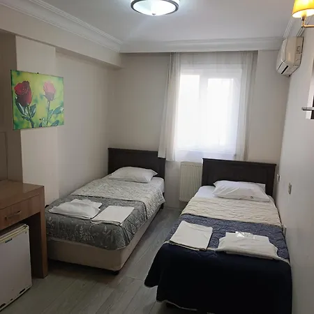 Efendi Hotell 2*